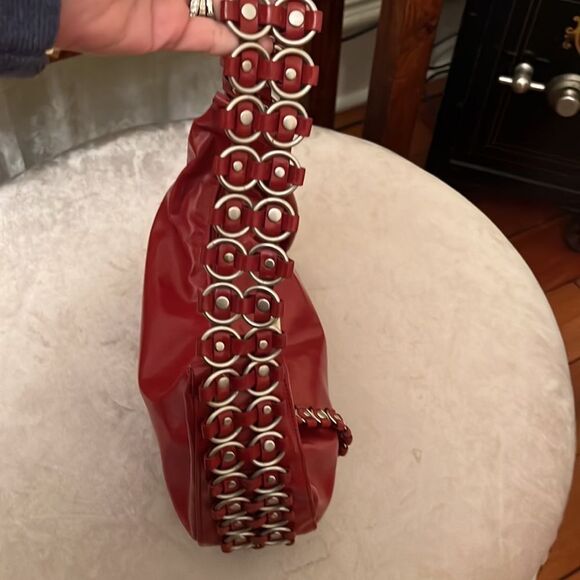 VTG *ROCKSTUD* Wide Vegan Patent Style Strap Handbag ROCKER 90’s Y2K 80’s - Picture 8 of 16